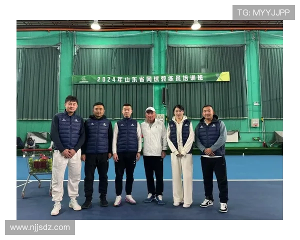 深圳网球队技术争议引发热议球员表现与教练策略的深度探讨